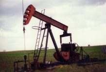 DEP orders Pa. operators to plug 1,058 abandoned wells deep well drilling rig