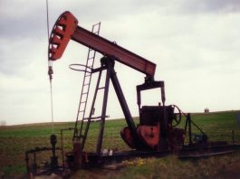 deep well drilling rig