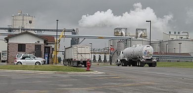 EPA upholds Renewable Energy Standard, triggering mixed reaction