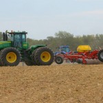 Farm equipment manufacturers optimistic about continued sales growth