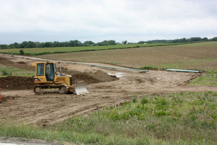 pipeline construction.carroll.2013.JPG