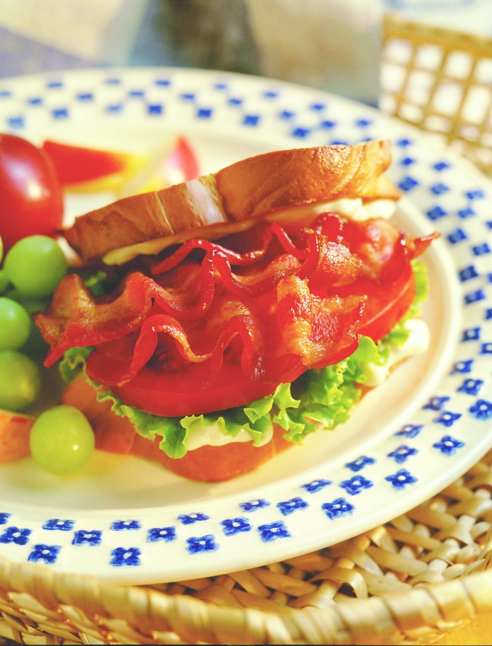 blt_club_sandwiches_hr