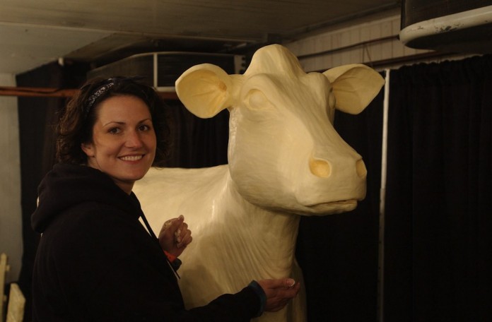 sarah.pratt.butter.cow.1200