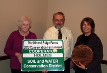 Holmes SWCD honors Mineral Ridge Farm