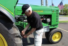 Pennsylvania man about to complete cross-country antique tractor trip