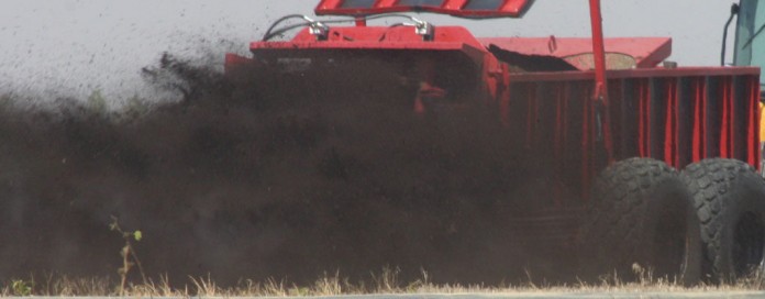 manure spreading manure spreading