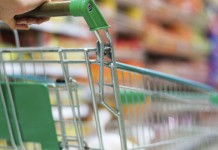 What does Gwyneth Paltrow have to do with food stamps? grocery cart