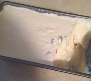 no-churn vanilla ice cream with strawberries