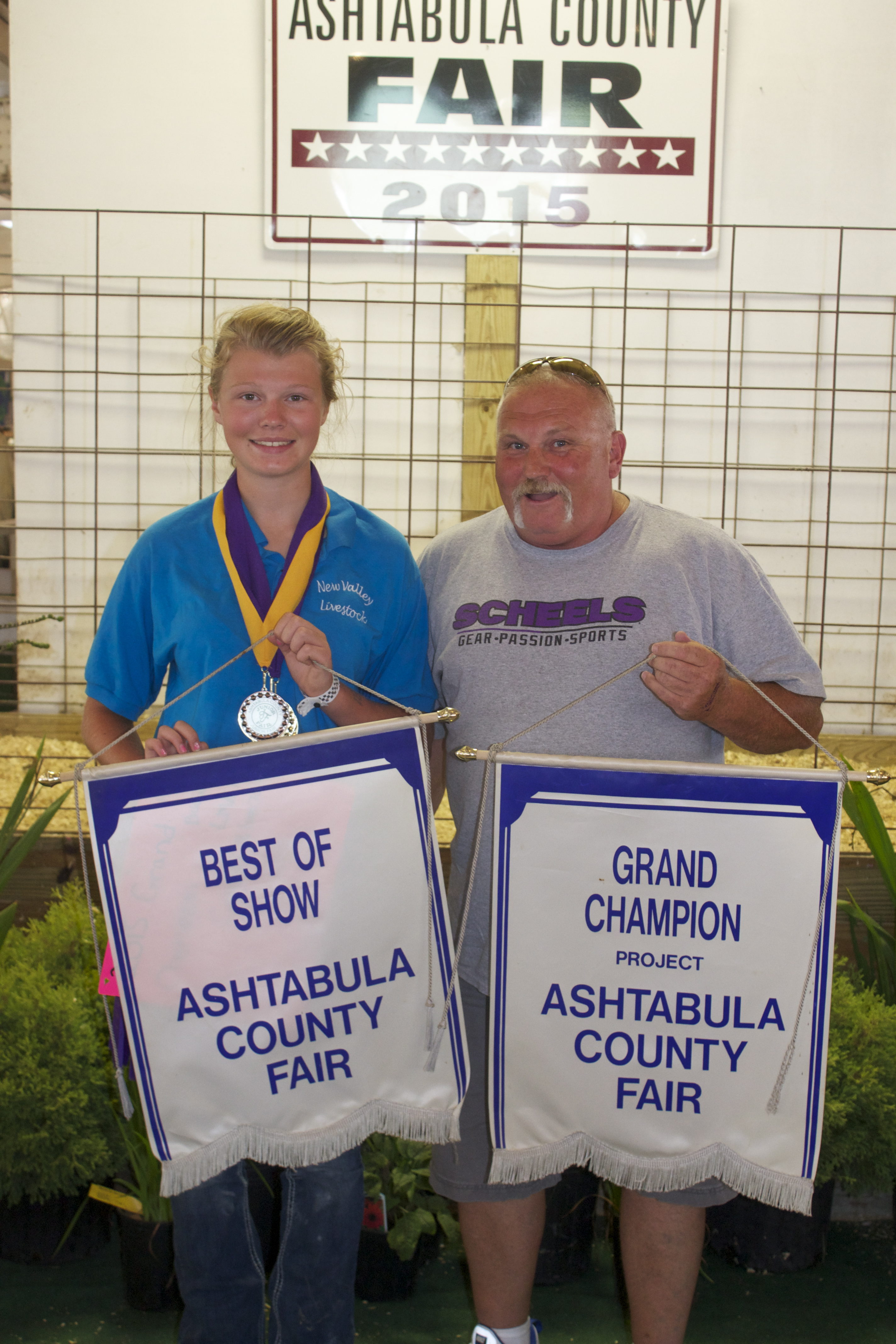 Ash gr ch market goat