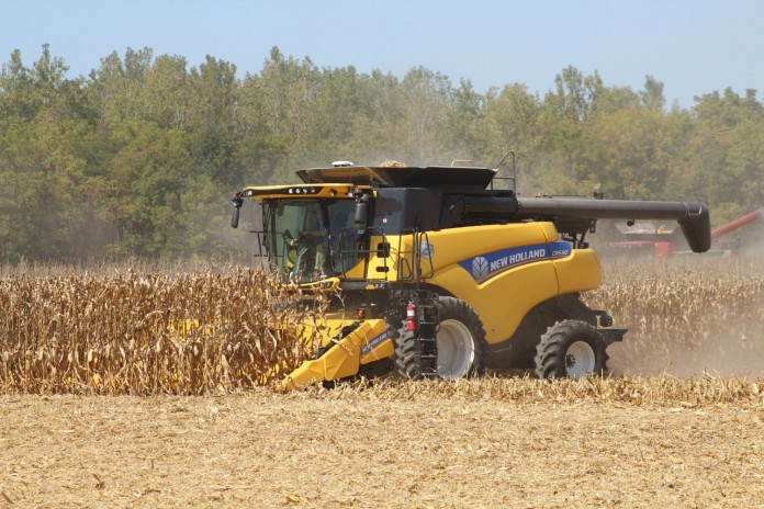 FSR New Holland combine FSR New Holland combine