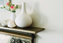 Deer heads, decorative effects mantel decorations