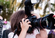 The paparazzi mom Camera Girl