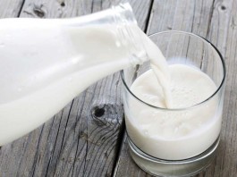 milk poured into glass