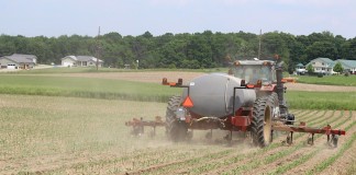 Ohio farmers making headway with fertilizer certification program Applying nitrogen
