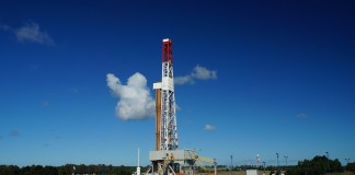 natural gas rig