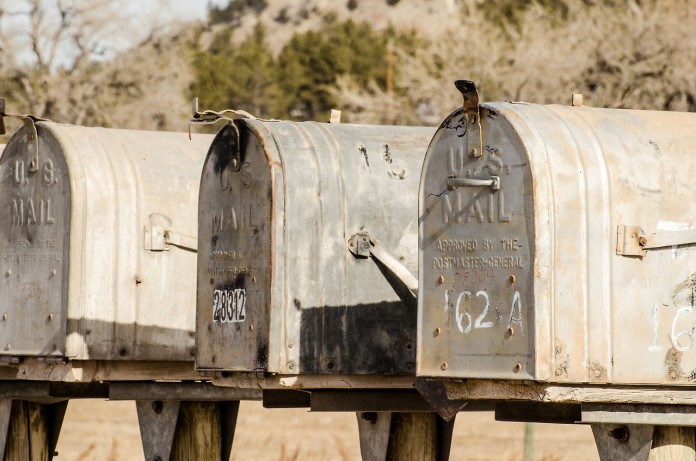 mailboxes-1110112_1280