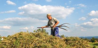Professor, farmer to speak at breakfast