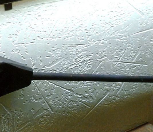 Can you tell us how this antique tool was used? Item 1088 has a pyramid shaped head that is about 4 inches at its base with ridges and teeth on the bottom. The head tapers back into a long cylindrical pole.