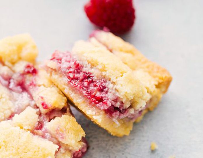 Raspberry-Butter-Gooey-Bars