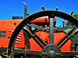 Steam show highlights spark memories steam engine