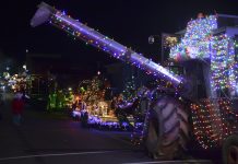 Linesville Lighted Tractor Christmas Parade photo gallery Linesville lighted tractor parade