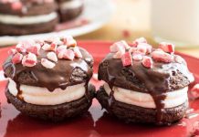 Peppermint Cream Sandwich Cookies