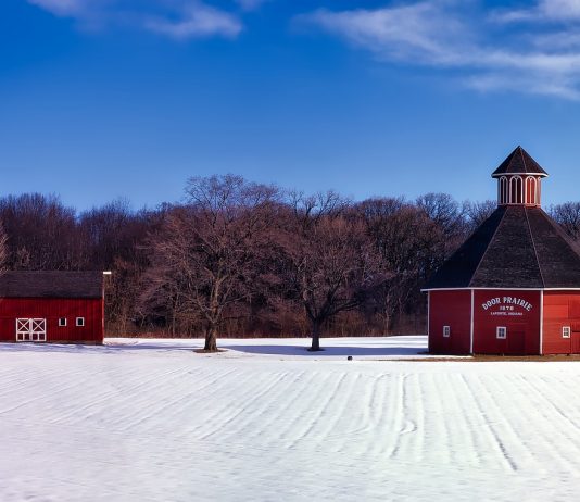Cold fronting snowy farm