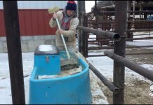 Farmers brave frigid weather in Ohio