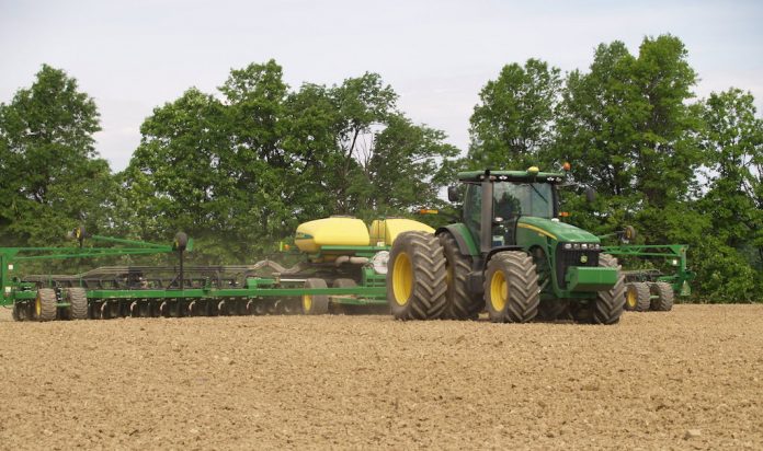 planting-soybeans