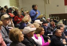 Wayne County residents oppose waste lagoon Wayne County lagoon town hall meeting