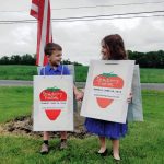 Conser-children-with-festival-boards-2-prefer