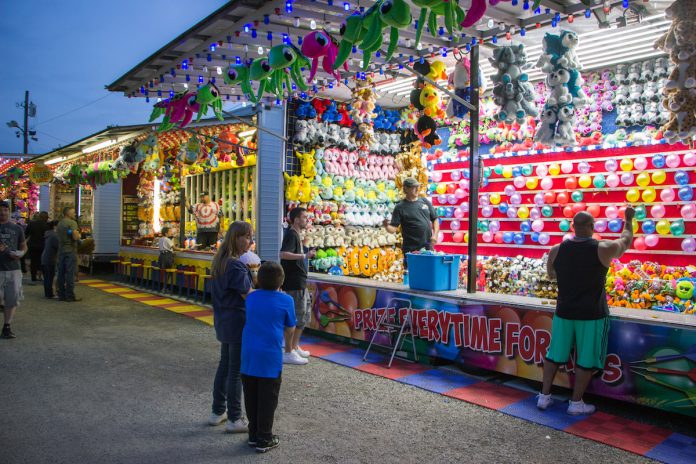 Summit County Fair midway Summit County Fair rides
