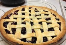 Classic Blueberry Pie Classic Blueberry Pie