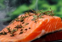 6 summer food tips to improve overall health grilled salmon
