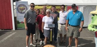 ODA weighs world’s largest buckeye at state fair World's Largest Buckeye