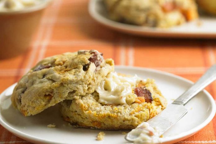 Bacon Sweet Potatoe Biscuit with Honey Butter Bacon Sweet Potatoe Biscuit with Honey Butter