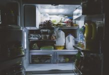 Study: evening hours may pose higher risk for overeating refrigerator