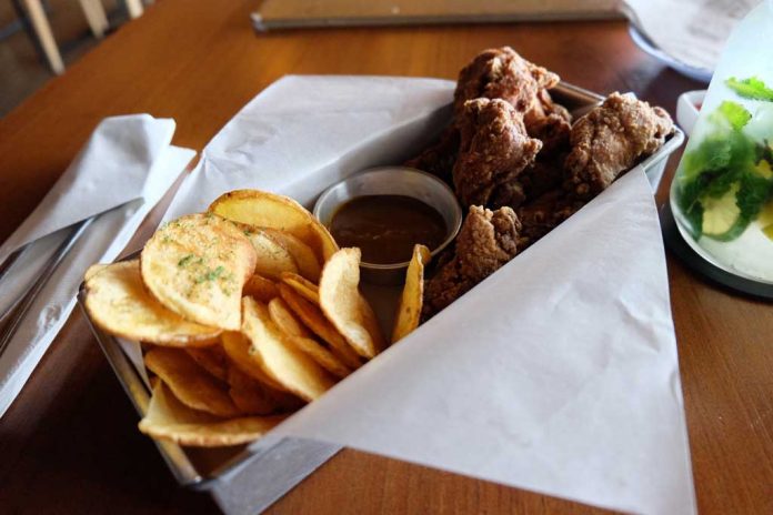 Black Pepper Baked Potato Chips Black Pepper Baked Potato Chips served with Chicken WIngs