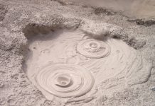 A real life lesson about quicksand mud