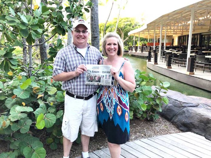The Weaver's from Howland The Weaver's from Howland, OH, vacationing in Aruba with their Farm and Dairy Newspaper.