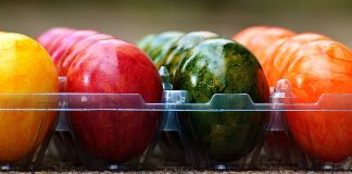 Hard-boiled eggs safer than soft-boiled eggs for Easter Easter eggs