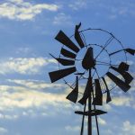 Clark: USDA report flawed, tanks corn rally windmill