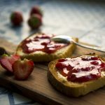 Healthy, safe lunch options for back to school peanut butter and jelly