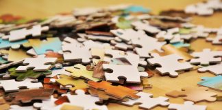 puzzle pieces