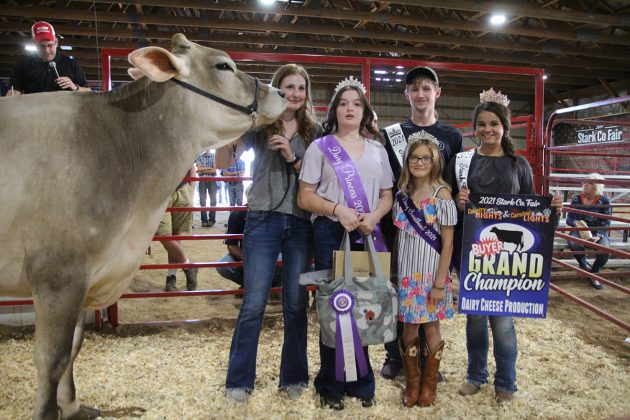 Grand Champion Dairy Cheese Basket