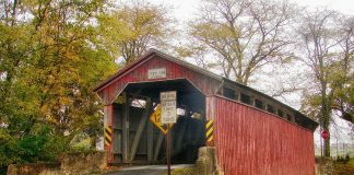 Welcome to the ‘great state of Pennsylvania!’ wooden bridge