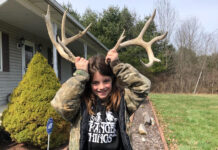 How to hunt for deer antler sheds Vayda with antlers