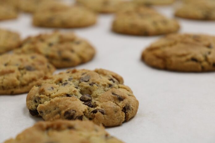 chocolate chip cookies