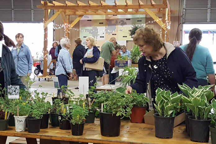 Stark County Master Gardener volunteers Stark County Master Gardener volunteers