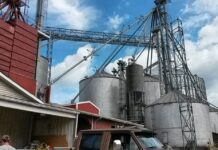 Trapped worker is rescued from feed hauler in Columbiana County